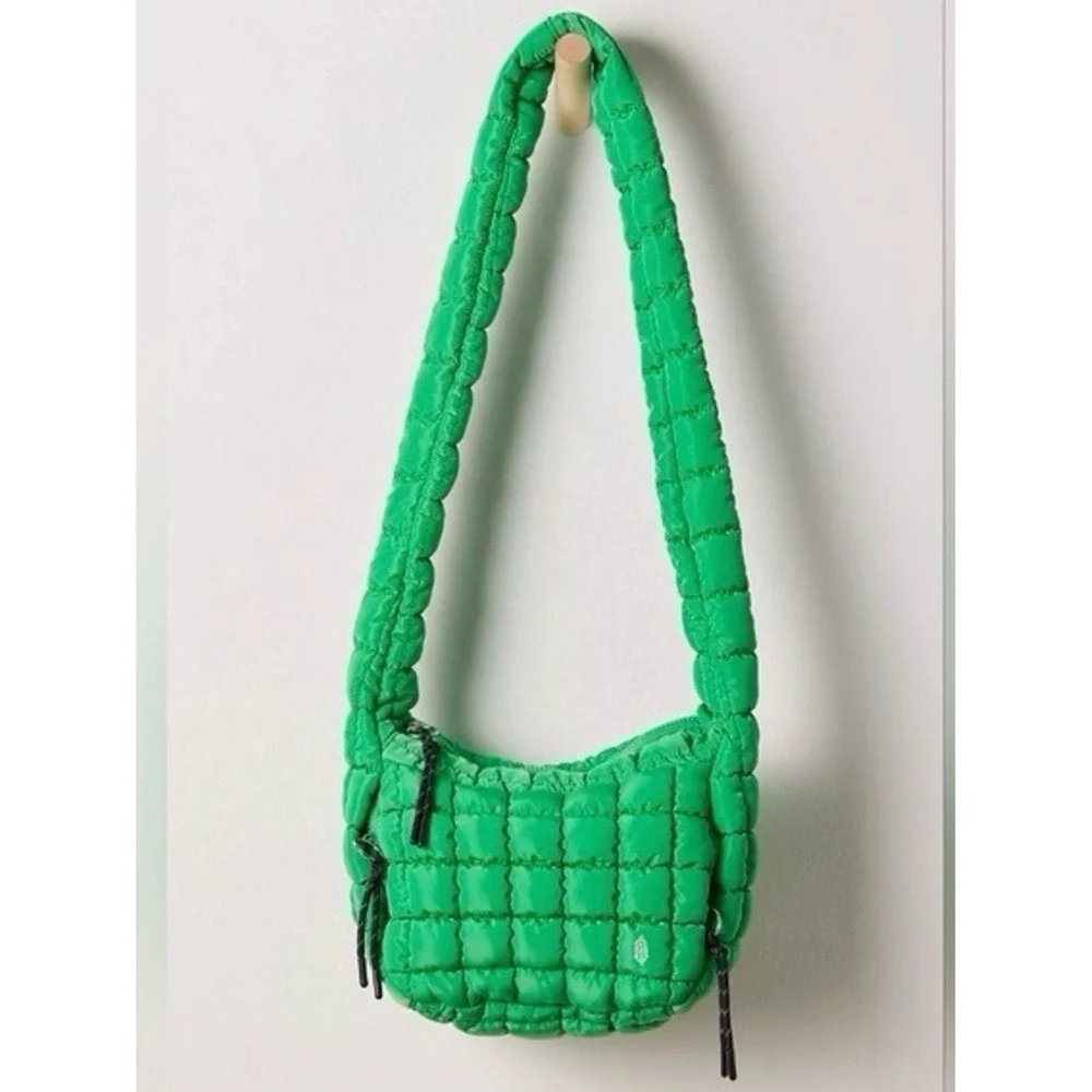 Free People FP Movement Quilted Baby Carryall Sling Bag Kelly Bag Puffy Sporty